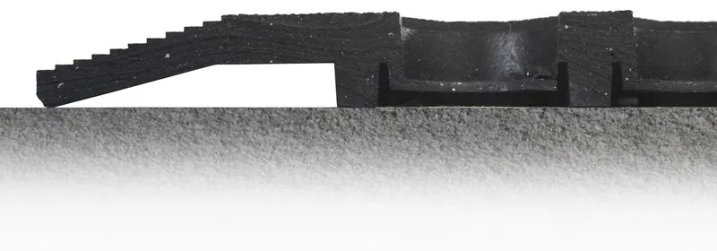 COBA Tuhá gumová rohož, protiúnavová pre prácu v stoji, guma, 0,9 x 1,5 m, čierna