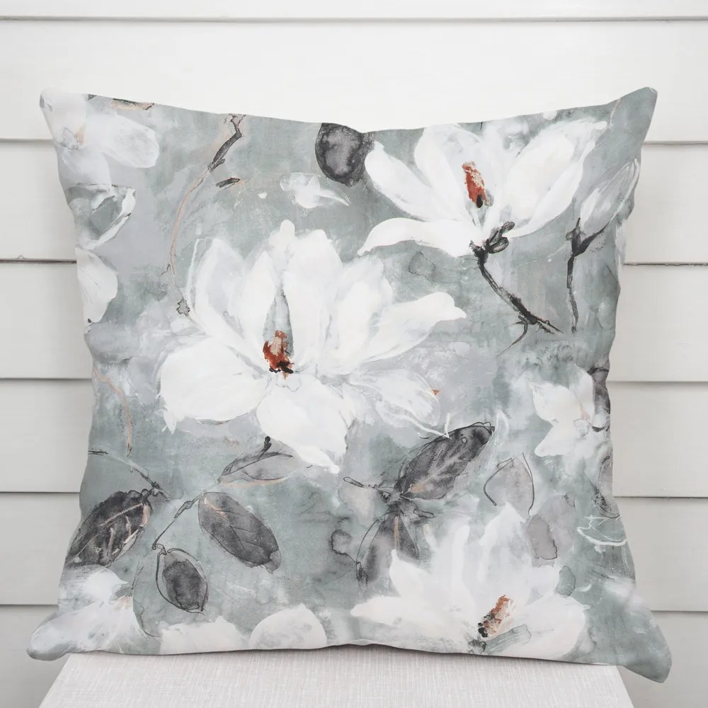 Biante Zamatová obliečka na vankúš Tamara TMR-016 Designové kvetiny na sivozelenom 40 x 40 cm