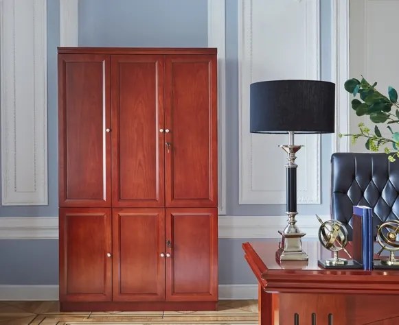 Kancelárska 3-dverová skriňa Elegance, plné dvere