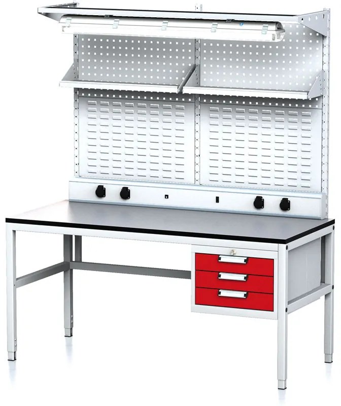 Alfa 3 Nastaviteľný dielenský stôl MECHANIC II, perfopanel, police, zásuvky, osvetlenie, 3 zásuvkový box na náradie, 1600x700x745-985 mm, sivá/červená