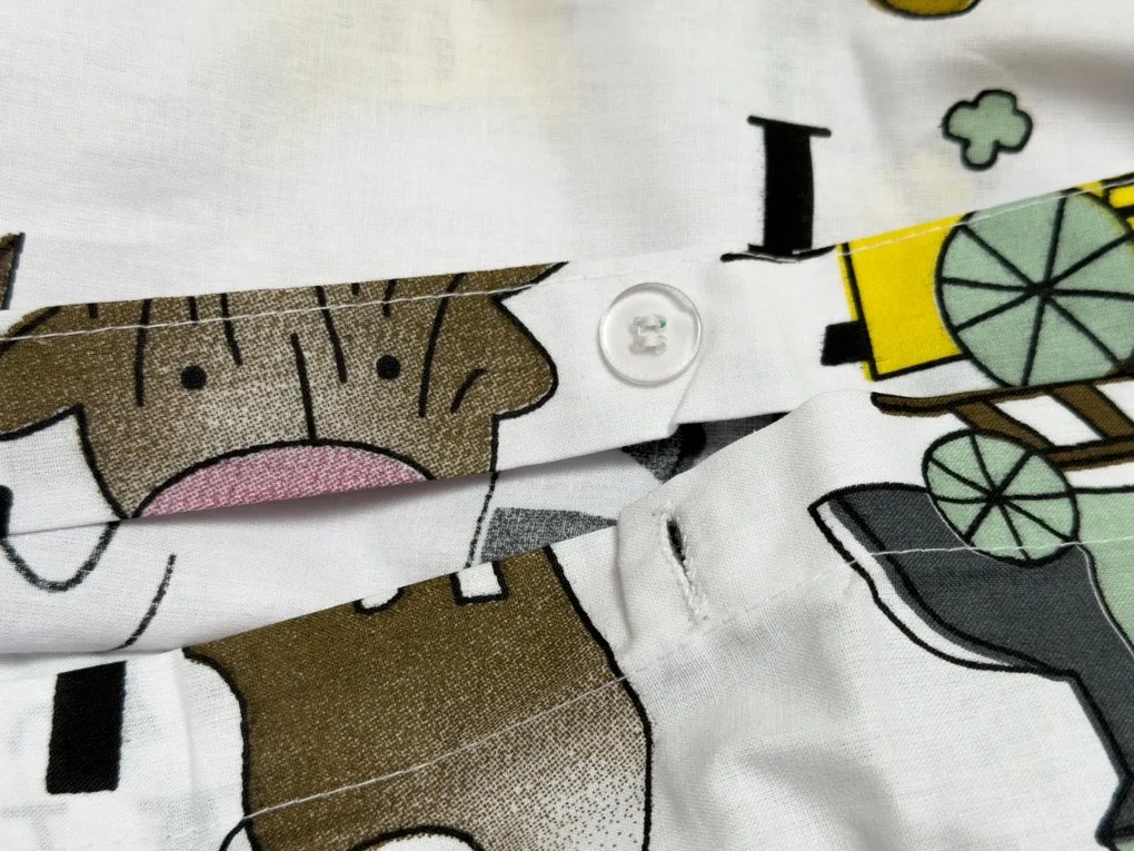 Bavlnené obliečky do postieľky KIDS ALPHABET biele Rozmer obliečky: 45 x 65 cm | 90 x 135 cm