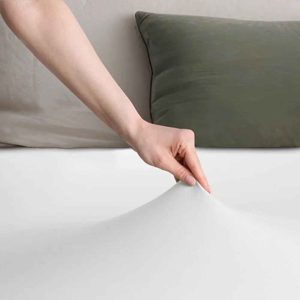 Biela napínacia plachta jersey 220x200 cm Amber – Restilo