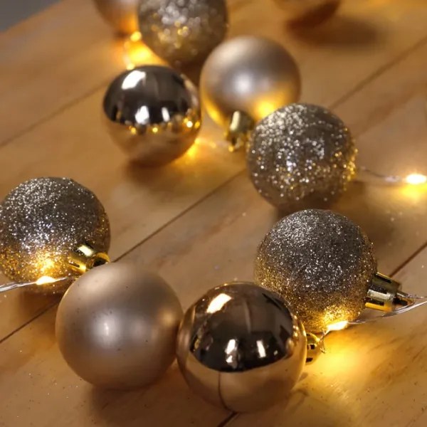 Vianočná svetelná reťaz s bankami 2m zlatá