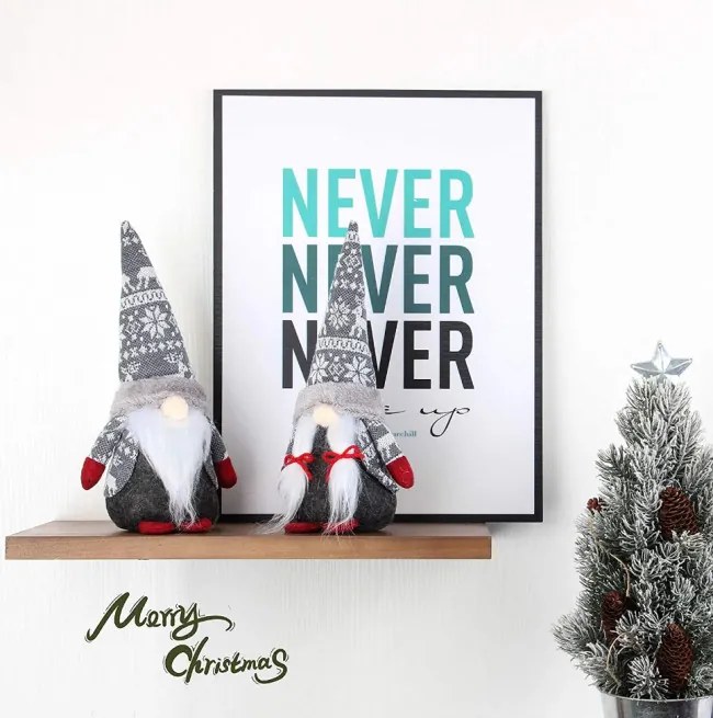 Vianočný škriatok YX070