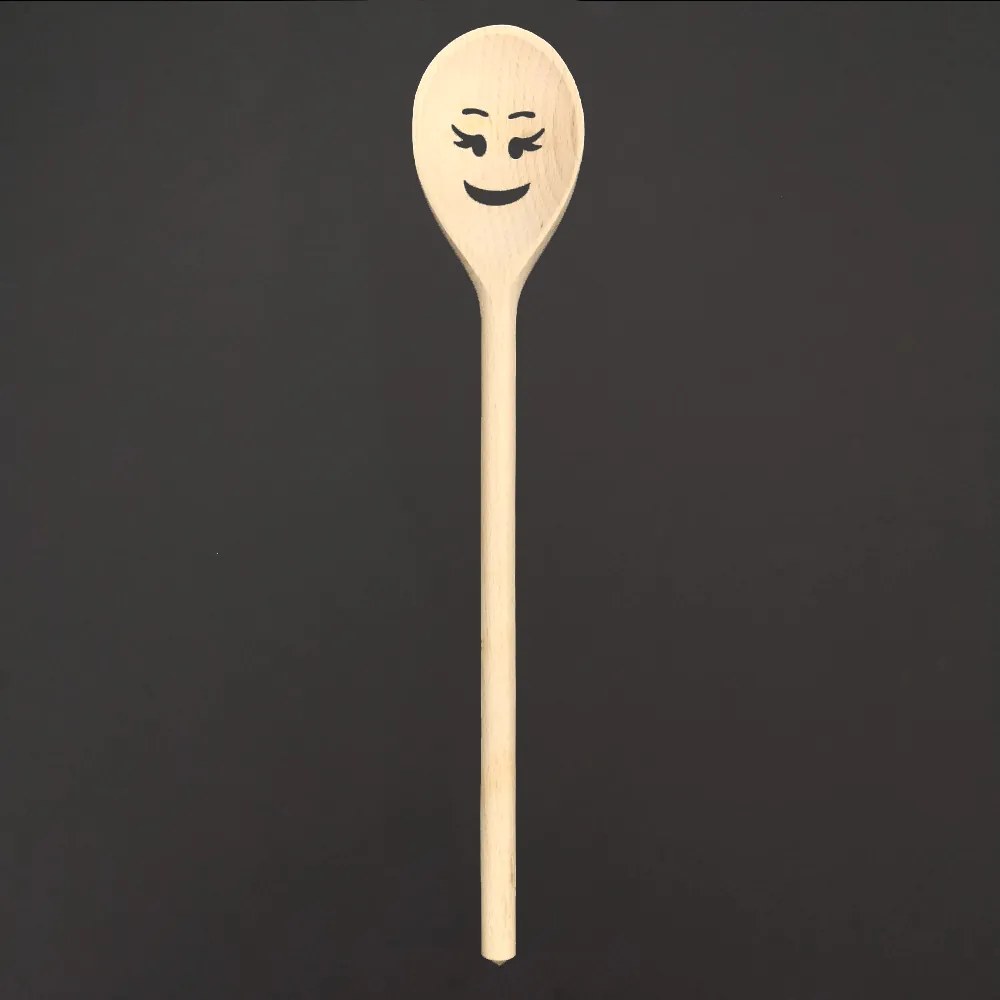 AMADEA Drevená vareška s tvárou, masívne drevo, dĺžka 30 cm