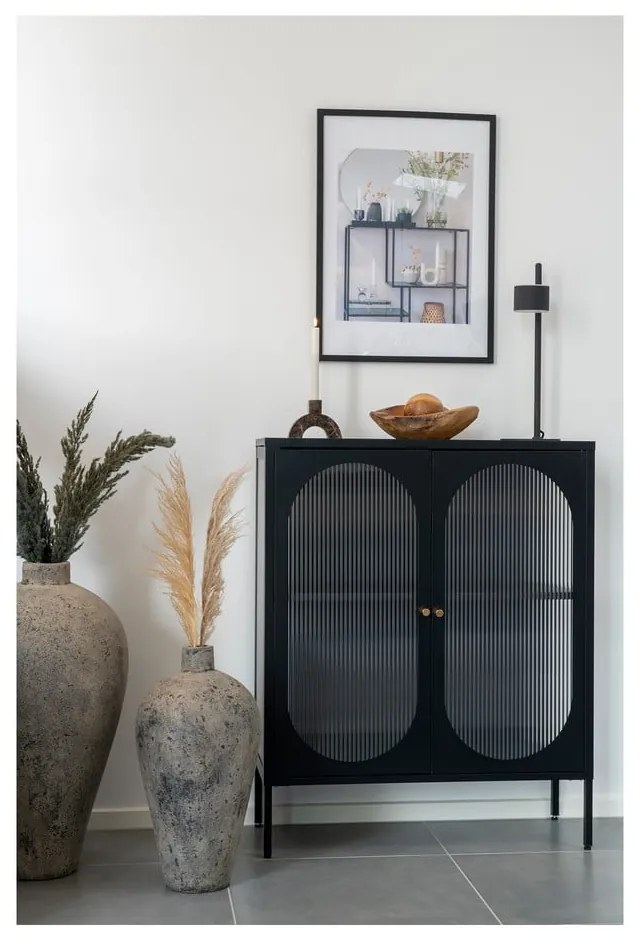 Čierna kovová vitrína 90x110 cm Adelaide – House Nordic