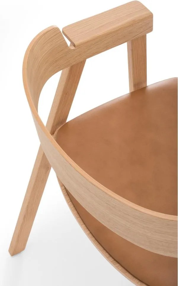 Hnedá/v prírodnej farbe kožená jedálenská stolička s podrúčkami Flip – Gazzda