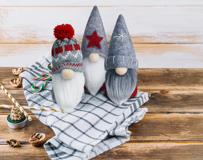 Vianočný škriatok YX052