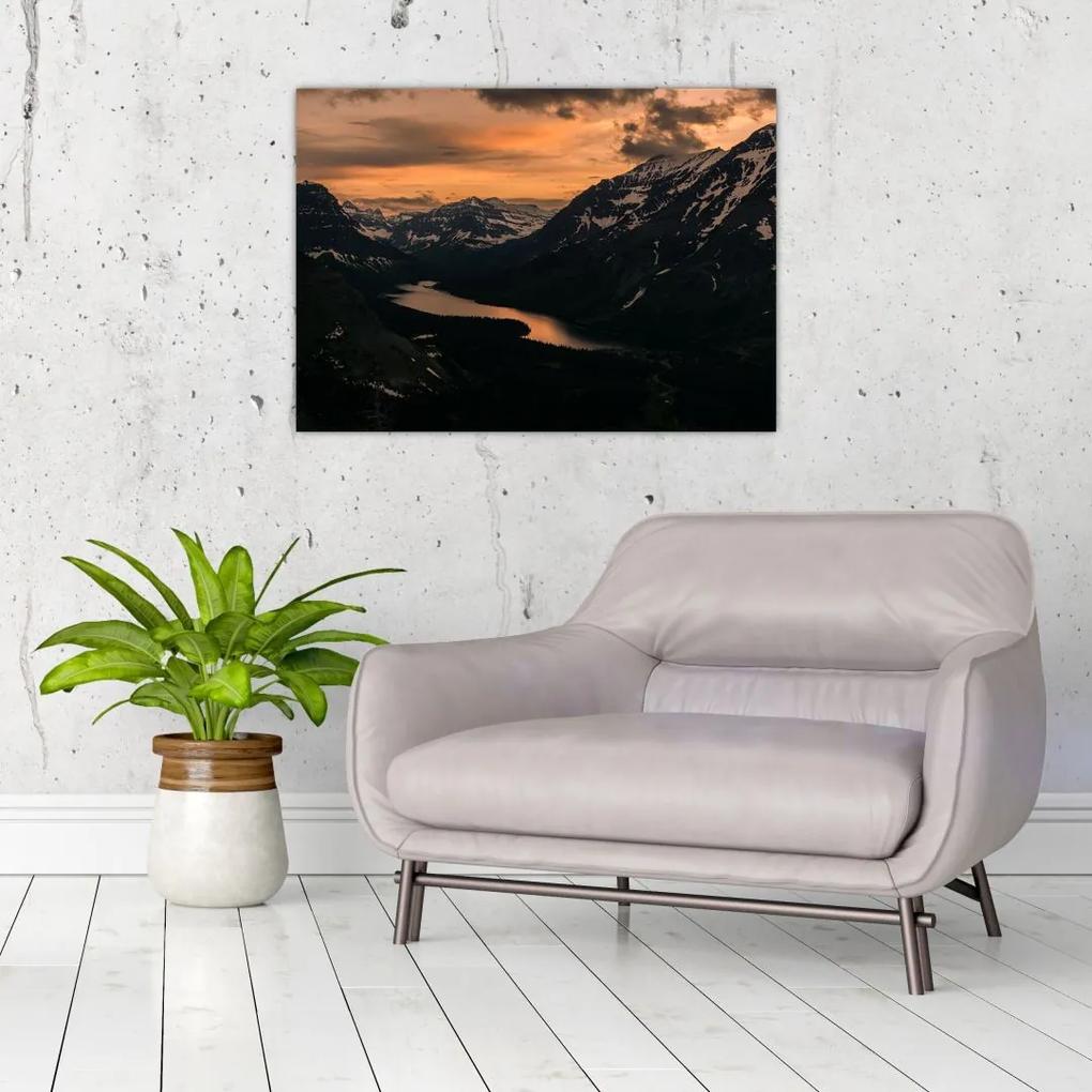 Sklenený obraz jazera medzi horami (70x50 cm)