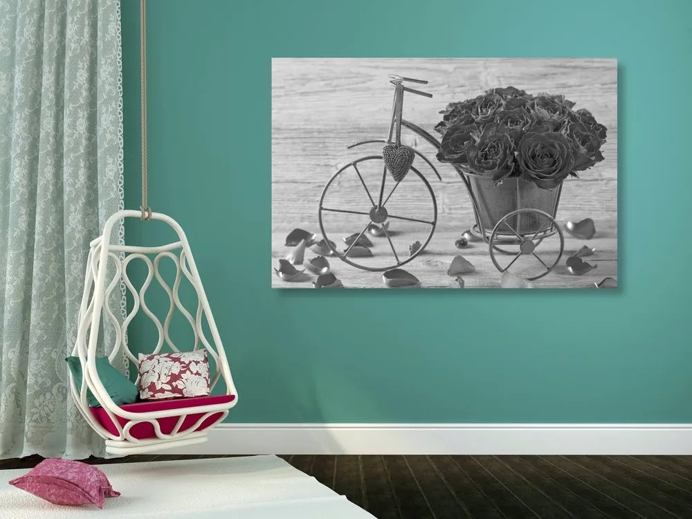 Obraz bicykel plný ruží v čiernobielom prevedení