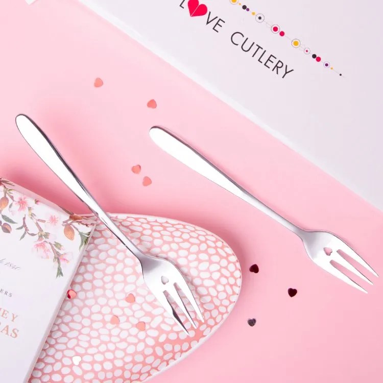 Sola - Vidlička na múčnik so srdiečkom 6 ks set - Love Cutlery (116605)