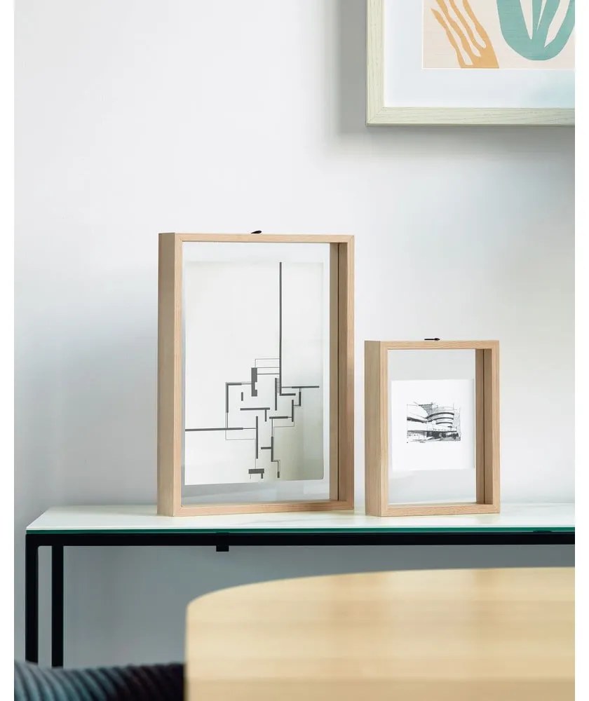 Stojací rámček v prírodnej farbe 14,5x19,5 cm Flavina – Kave Home