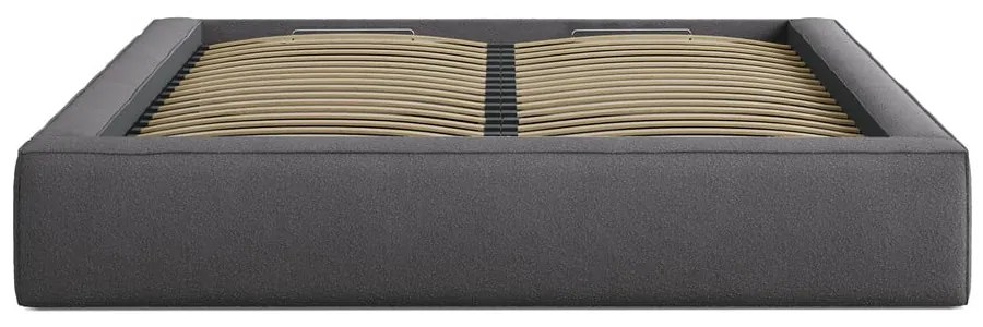 Tmavosivá čalúnená dvojlôžková posteľ s úložným priestorom s roštom 180x200 cm Simon – Micadoni