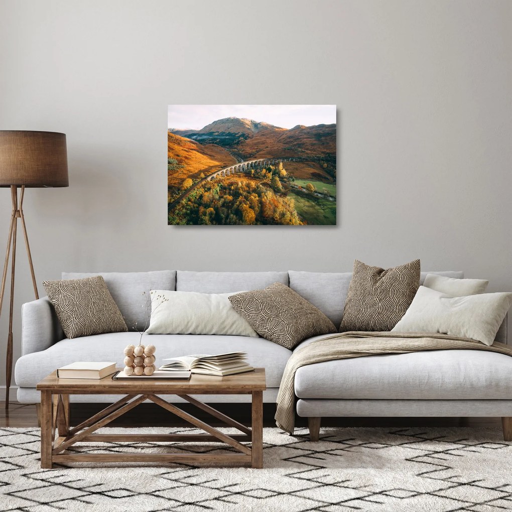 Sklenený obraz mosta v škótskom údolí (70x50 cm)