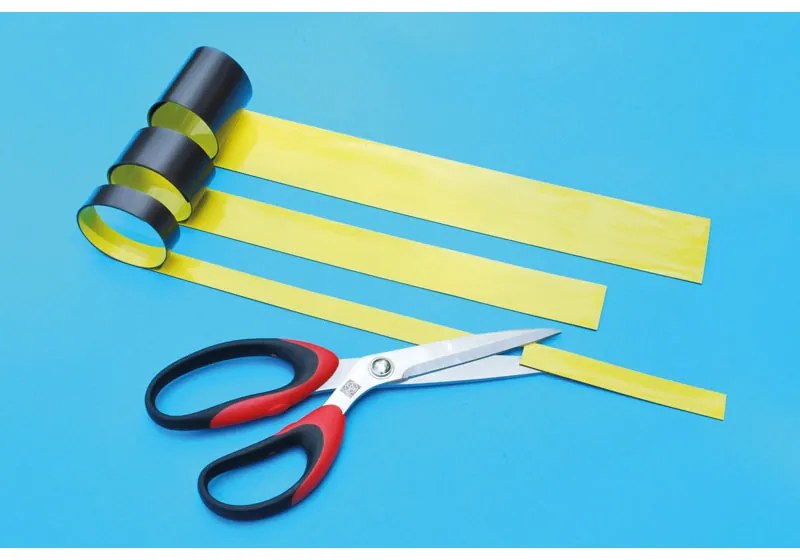 Magnetické pruhy 15 x 600 mm, žlté 10 ks