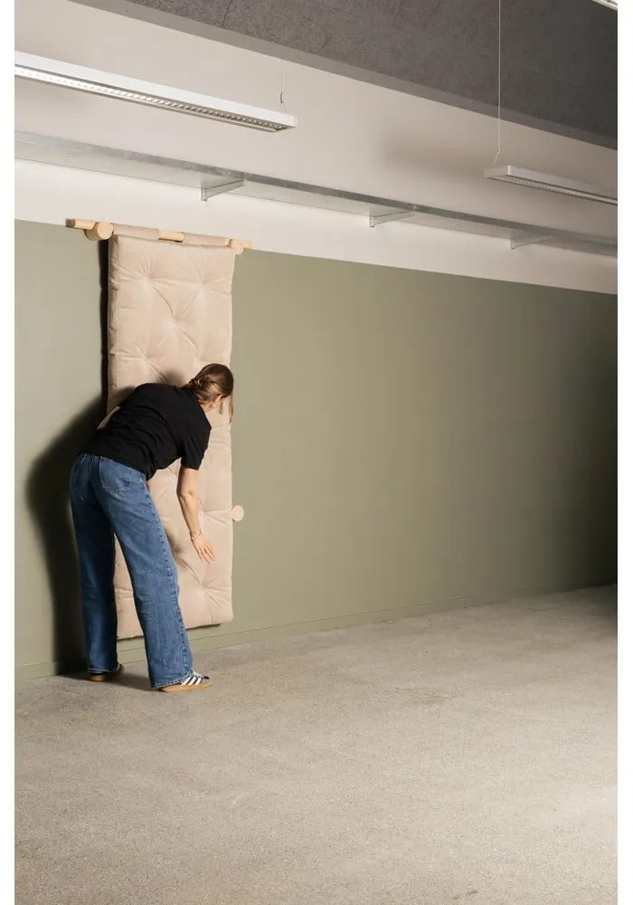 Svetlohnedé menčestrové kreslo Hooked – Karup Design