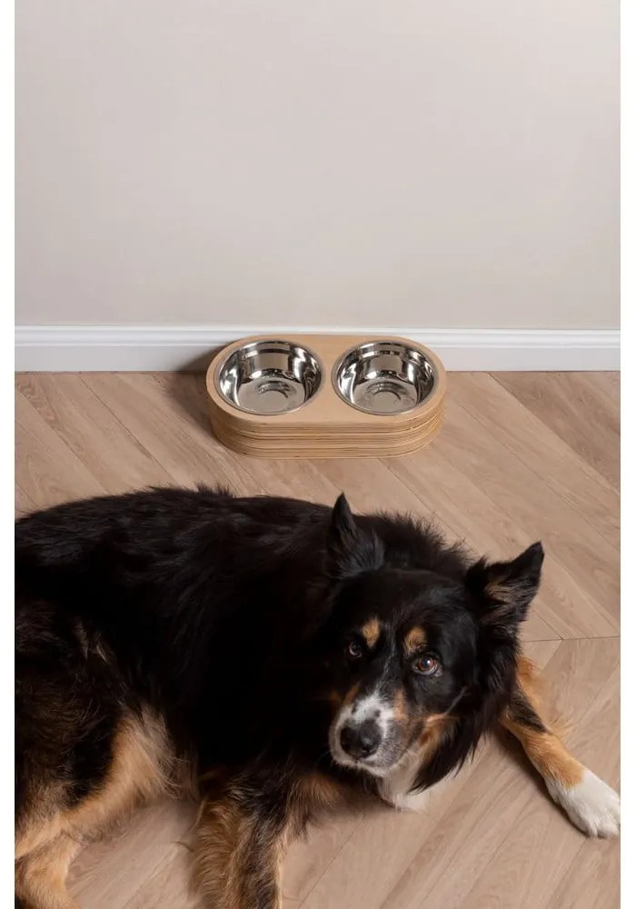 Súprava 2 kovových misiek vo svetlom drevenom podstavci PT LIVING Pet, šírka 18 cm