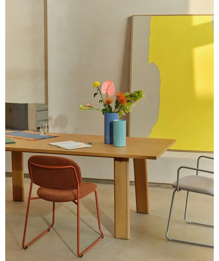 Rozkladací jedálenský stôl s prídavnou doskou s doskou v dubovom dekore 95x200 cm Arlen – Kave Home