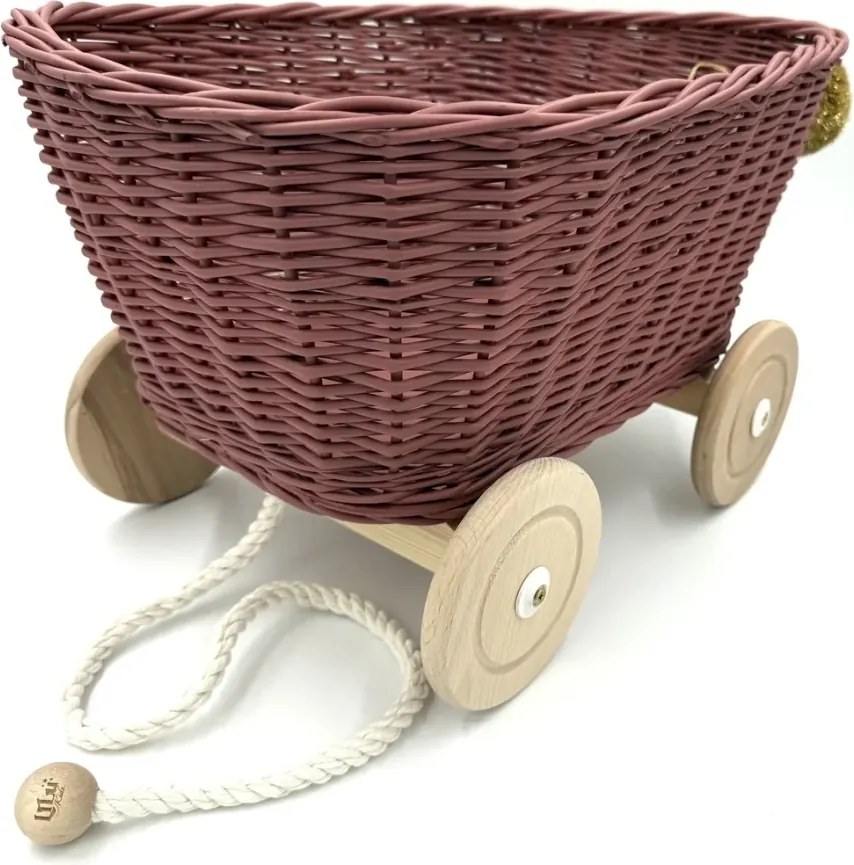 Prútený vozík na ťahanie za šnúrku - malinová