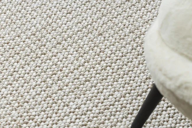 Metrážny koberec CASABLANCA LOOP biely / béžový