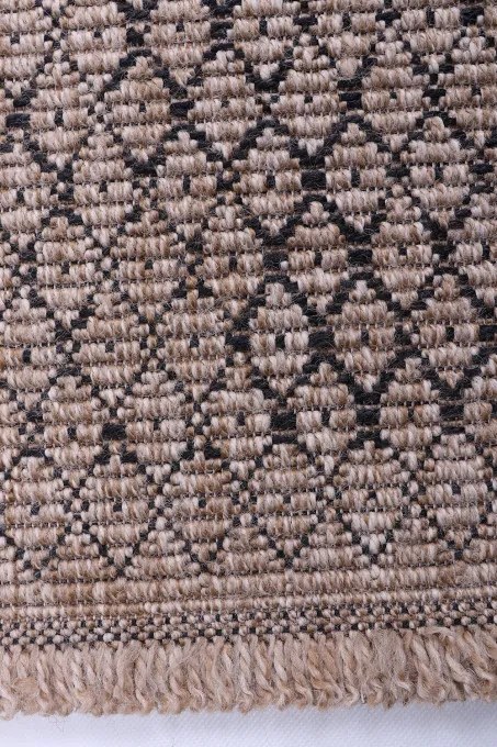 Koberec Indiana 08625A JUTE / BLACK