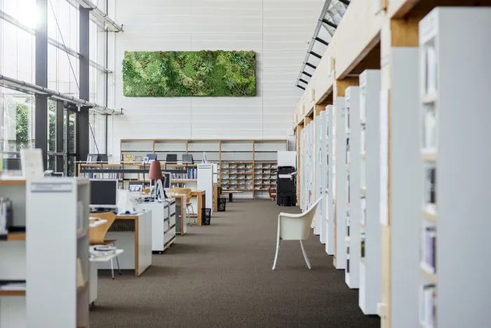 ITC, Koberec metráž Merit new 6752, na mieru, šíře 4m, hnedá, ab (mriežka), chodba / predsieň