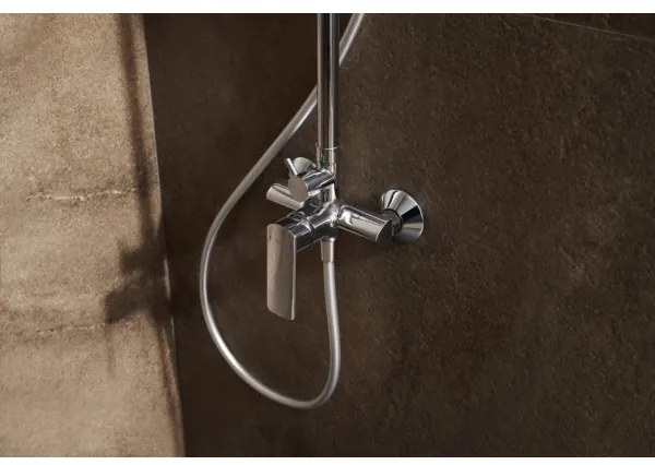 KFA Armatura 4426-910-00 - Sprchová sada s batériou AGAT lesklý chróm