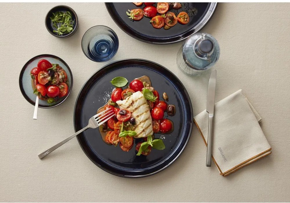 Oceľový príbor v matne striebornej farbe 16 ks – Bitz