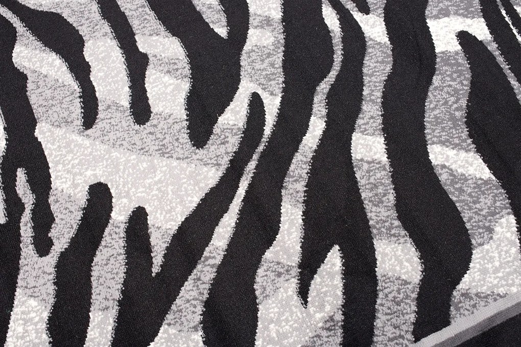 TA Koberec 6601C ČIERNA LACNÁ PP CRM Rozmer: 130x190 cm