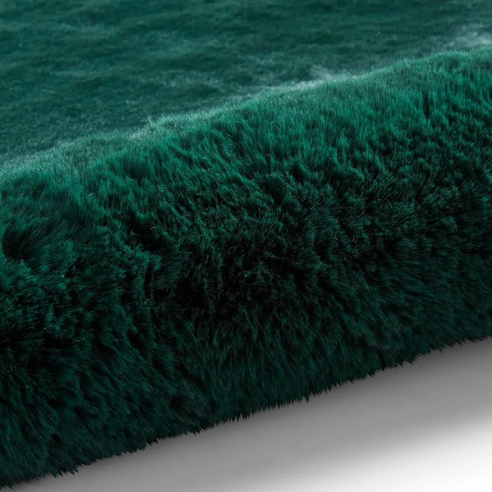 Smaragdovozelený koberec Think Rugs Super Teddy, 150 x 230 cm