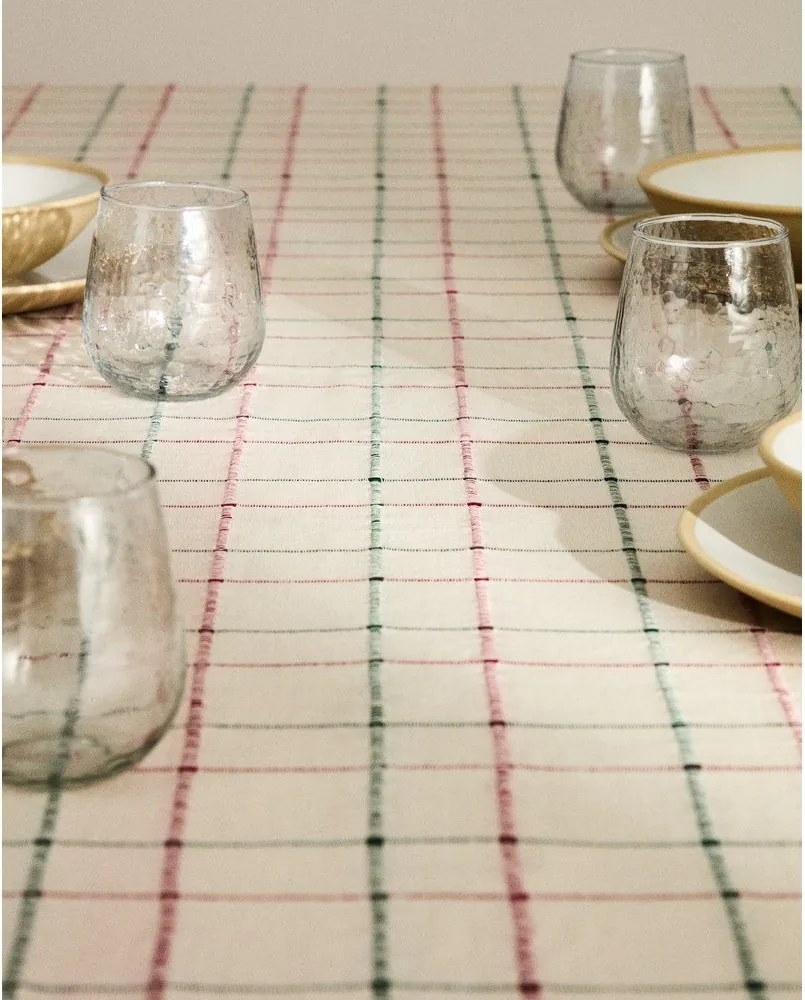 Žakárový ručne vyrábaný obrus 150x250 cm Aldelie – Kave Home