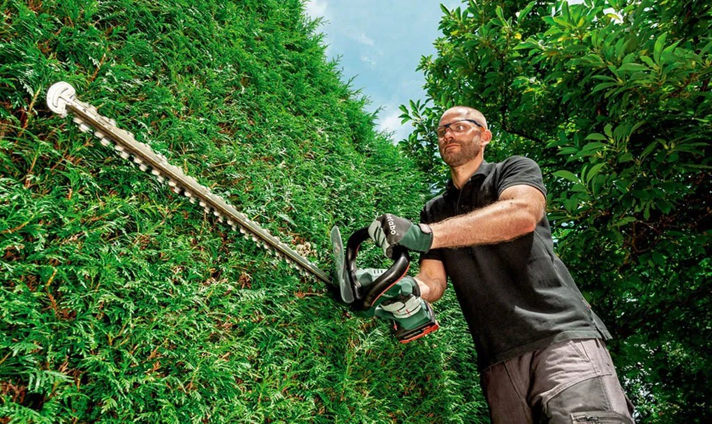 Metabo AHS 18-65 V Aku nožnice na živý plot (18V/bez aku) 600467850