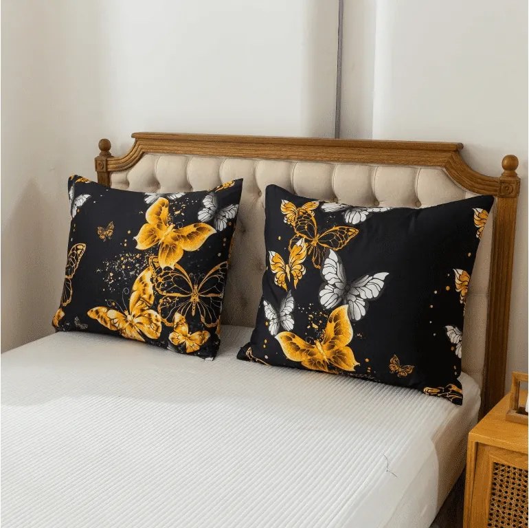 Obliečky z mikrovlákna GOLD BUTTERFLY čierne Rozmer obliečky: 2 ks 70 x 90 cm | 200 x 220 cm