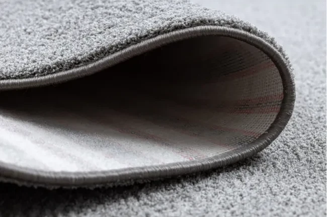 Metrážny koberec VELVET MICRO sivý