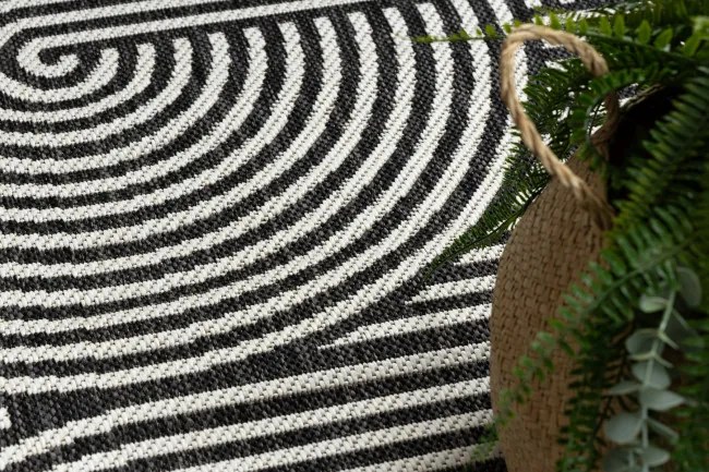 Koberec ORGANIC 1835 geometrický, čierny / sivý