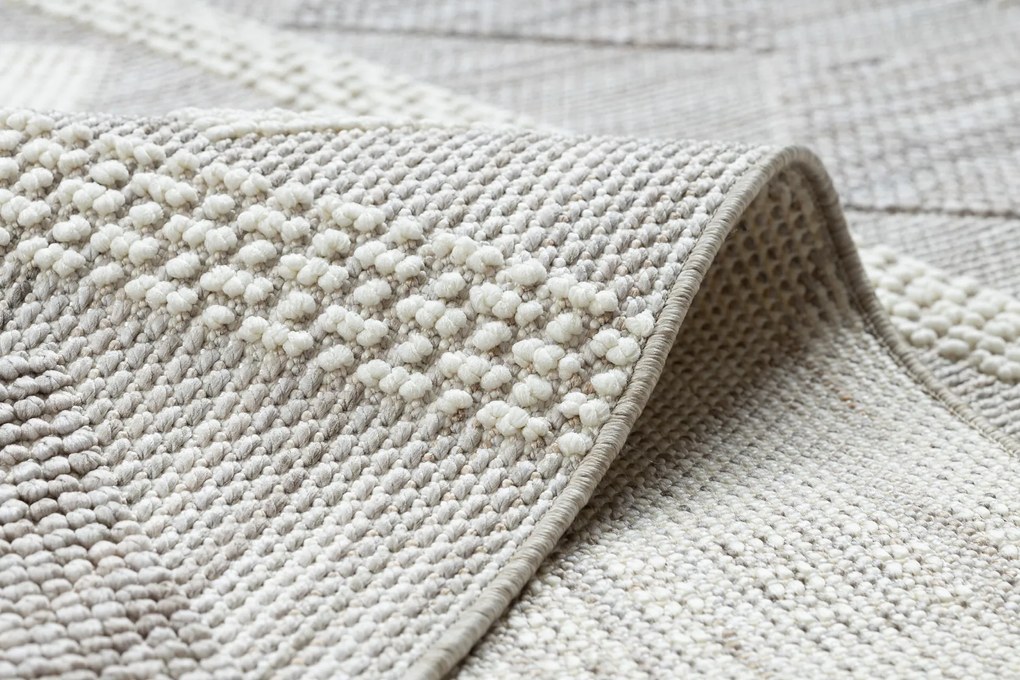 Koberec NANO EO61A Diamant, plocho tkaný, slučka, sivo-biely