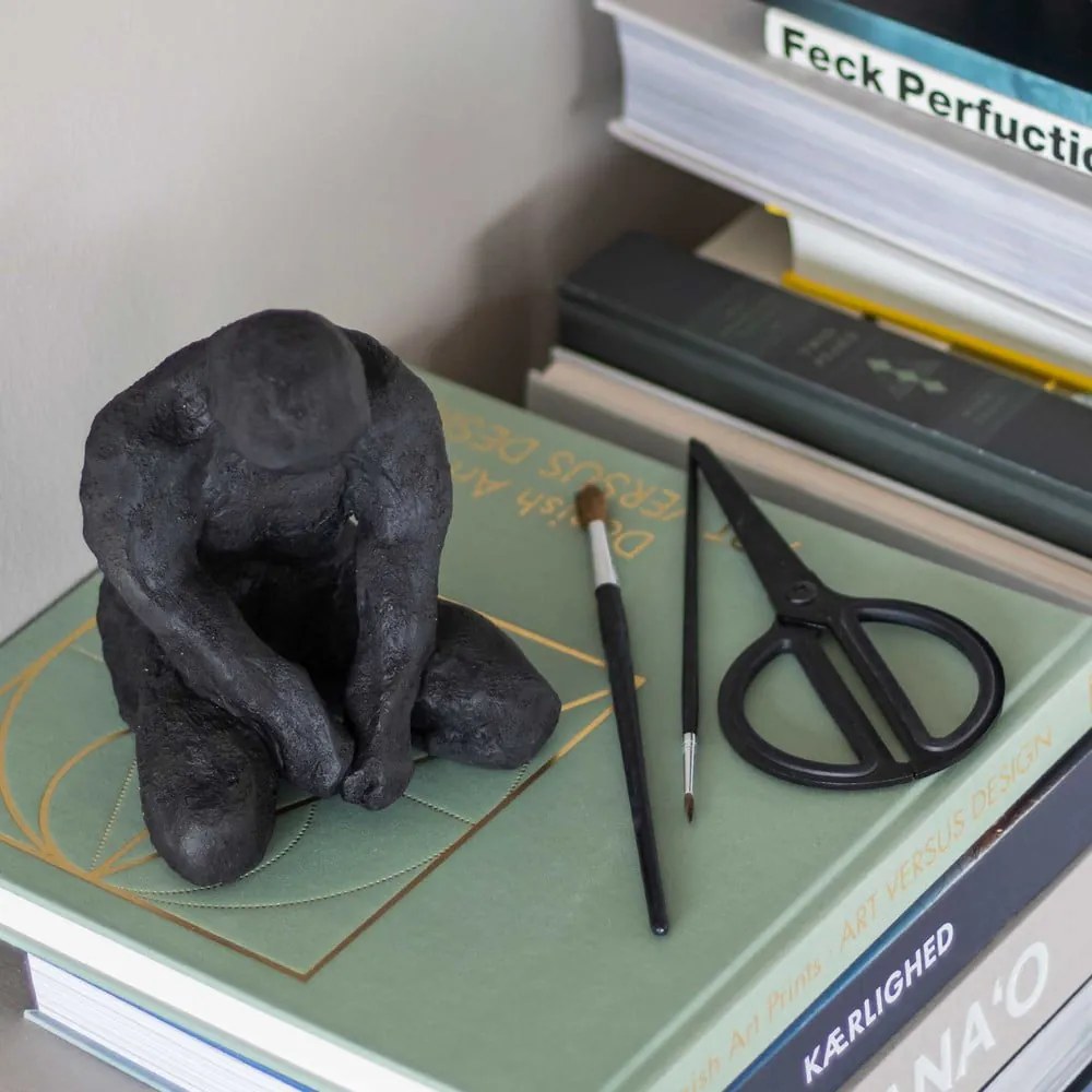 Soška z polyresínu (výška 15 cm) Meditating Man – Mette Ditmer Denmark