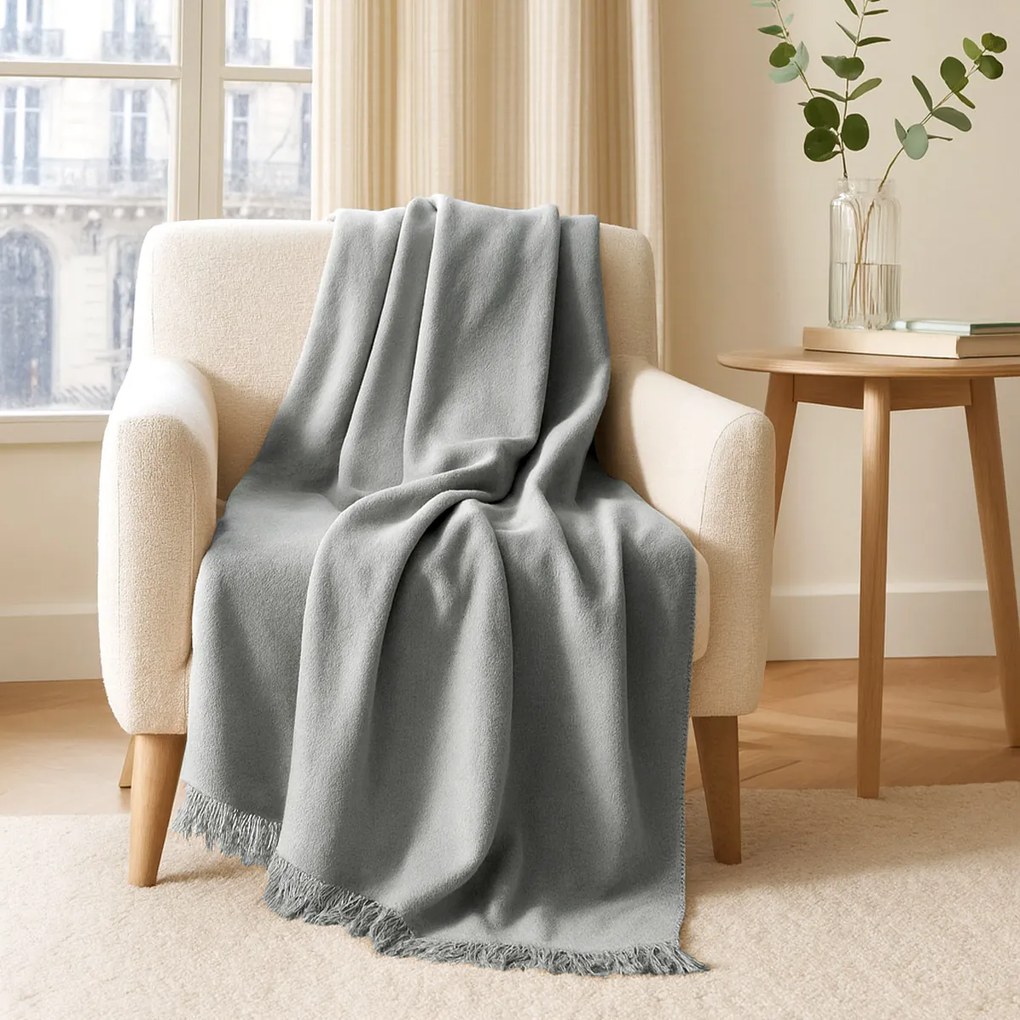 BAVLNENÁ DEKA BAT 150X200 CM SVETLOSIVÁ