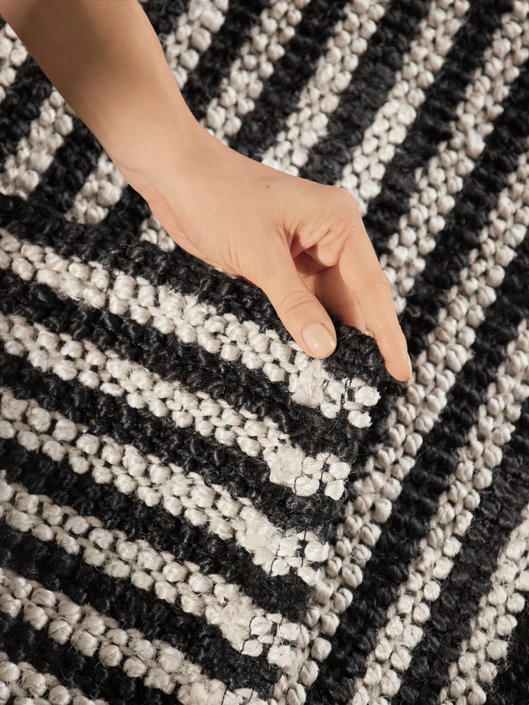 ELLE Decoration, Kusový koberec Harvest 106337 Black z kolekcie Elle, 200x300, čiernobiela, chodba / predsieň