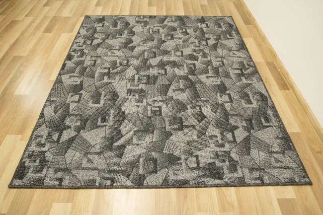 Metrážny koberec Flamingo 74 tmavo sivý / čierny