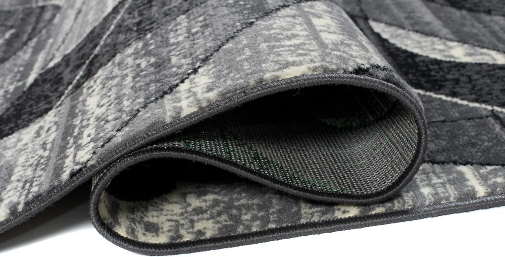 TA Koberec K858A TMAVO SIVÁ LACNÁ PP CRM Rozmer: 100x300 cm