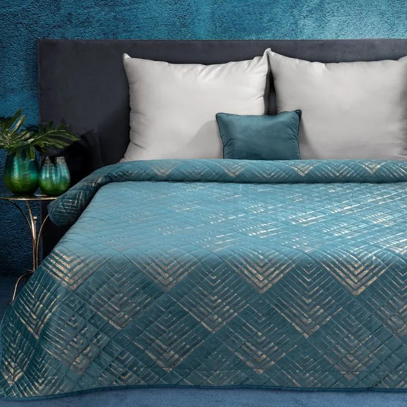 EUROFIRANY Zamatový prehoz, vyrobený technikou "hot press" s potlačou fólie 220 cm x 240 cm tyrkysová 100 % polyester Rozmery textílií: 170 cm x 210 cm