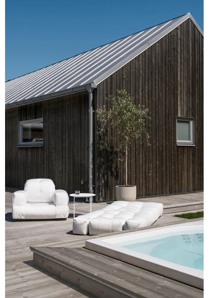 Biele rozkladacie kreslo vhodné do exteriéru Karup Design Design OUT™ Hippo White