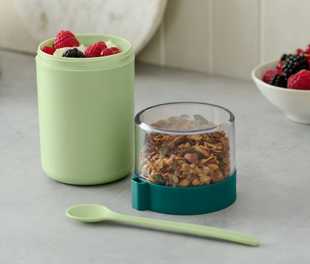 Cestovný pohár na jogurt