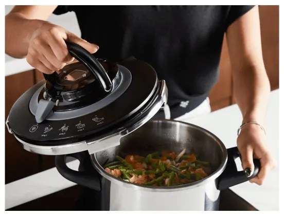 Tefal tlakový hrniec 8 l CLIPSO+ CHEF nerez