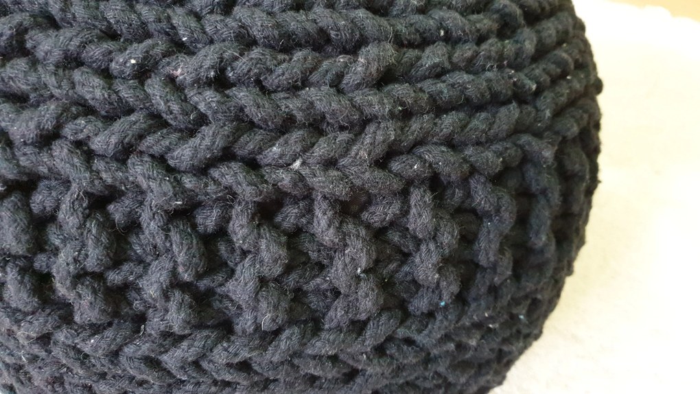 KUDOS Textiles Pvt. Ltd. MEGA AKCE: Sedací vak TEA POUF 36 antra - 40x40x35 cm