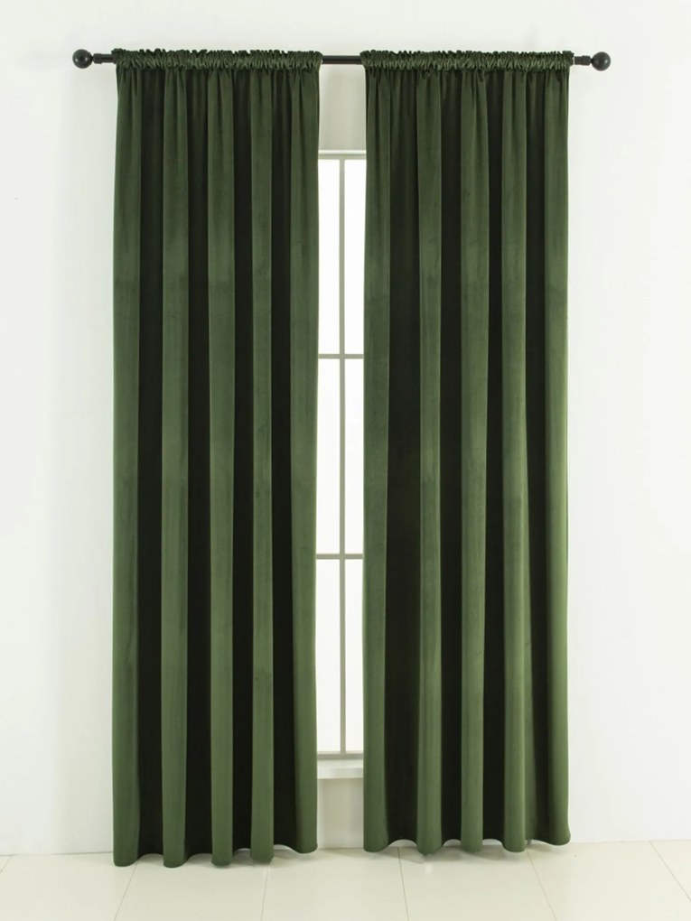 Zamatové zatemňovacie závesy Cesar tmavo zelené - 140 x 250 cm (2ks) - riasiaca stuha
