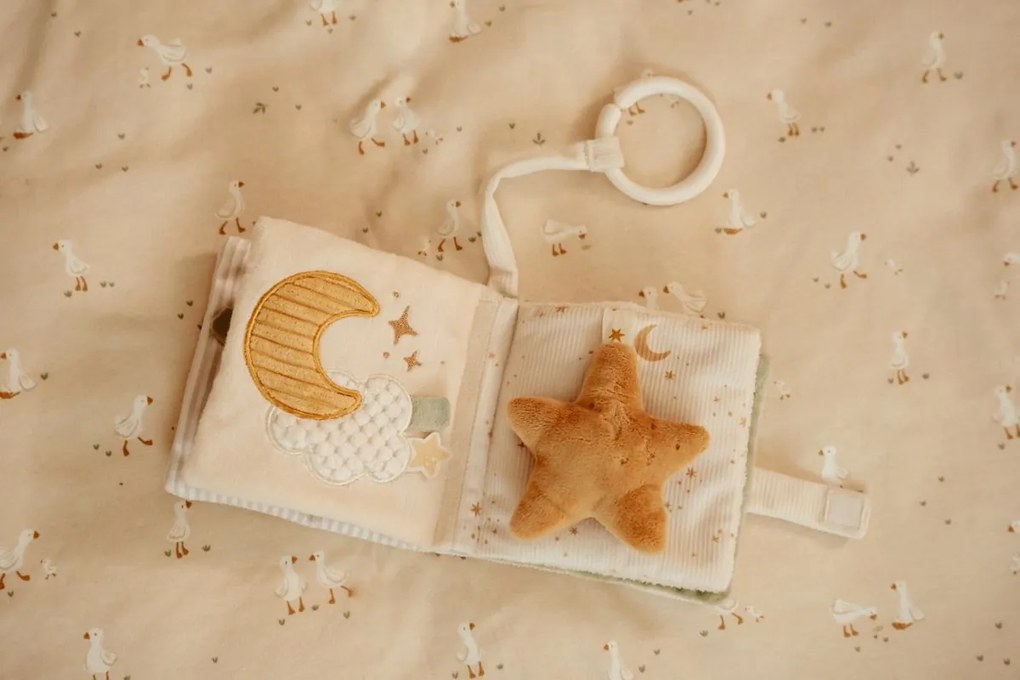 Závesná textilná knižka s aktivitami Newborn Naturals