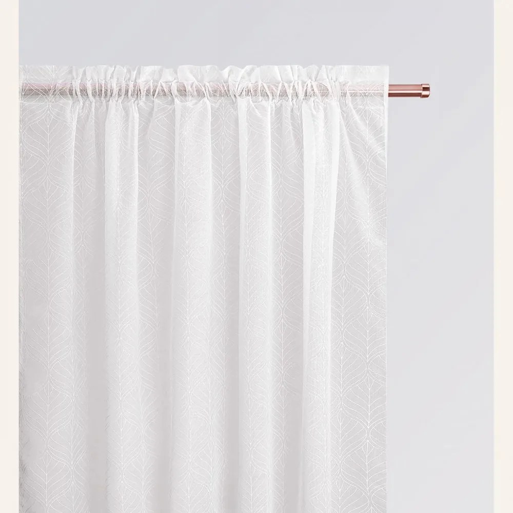 Záclona La Rossa bielej farby na riasiacou páskou 140 x 250 cm