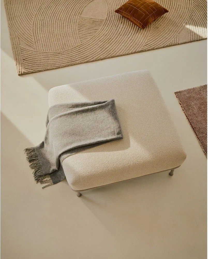 Béžová podnožka z textílie buklé Aurum – Kave Home